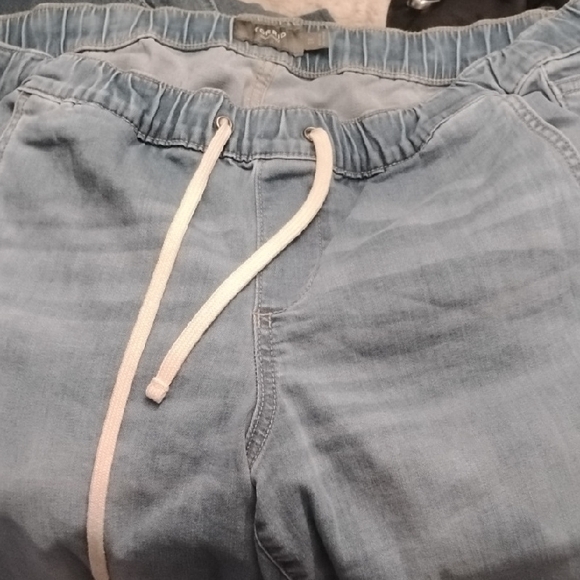 Torrid Classic Blue Denim Jeans - Picture 2 of 4
